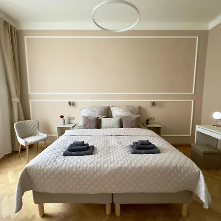 아파트 Royal Crown *