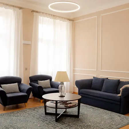 Apartamento Royal Crown *