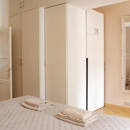 Royal Crown Apartamento *